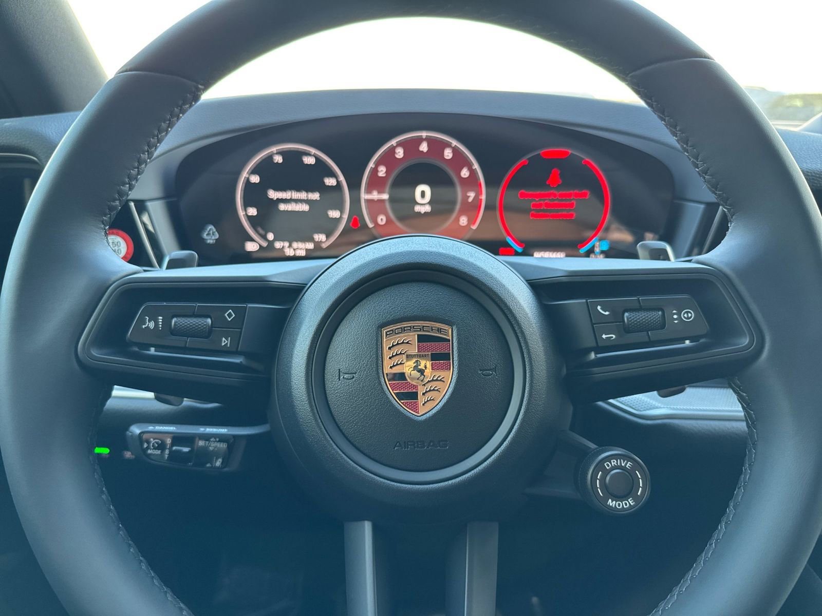 New 2026 Porsche Cayenne image 28