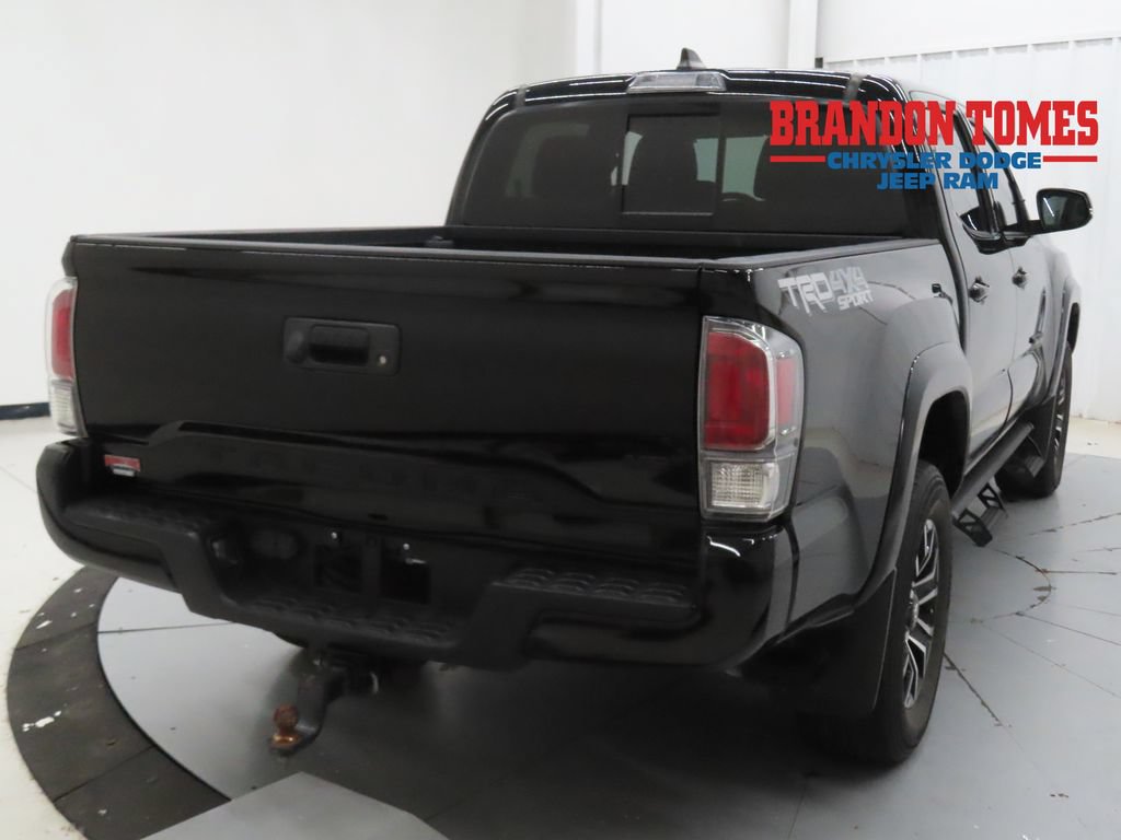 Used 2023 Toyota Tacoma TRD Sport w/ Technology Package AWD/4WD image 3