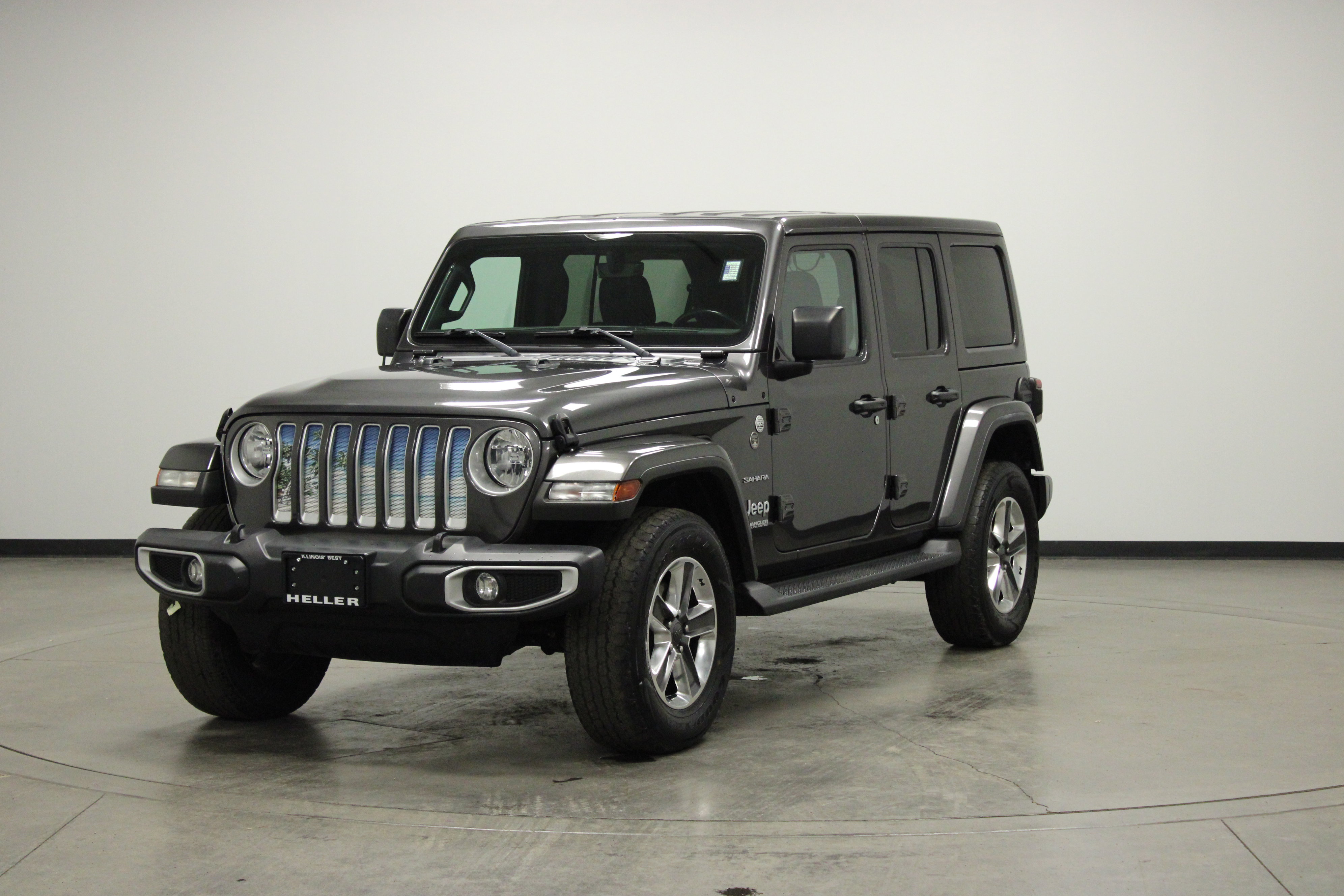Used 2021 Jeep Wrangler Unlimited Sahara AWD/4WD image 4