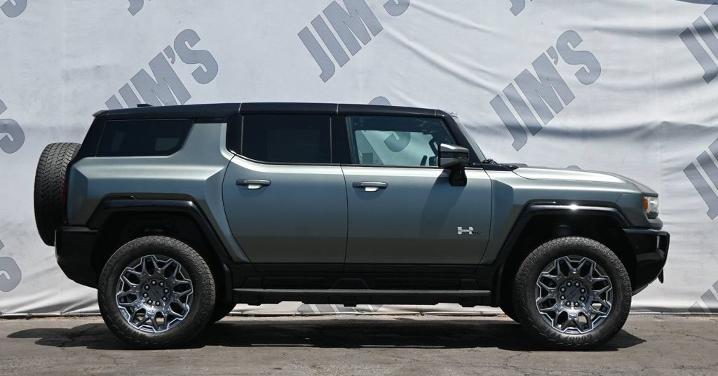 Used 2024 GMC Hummer EV 3X AWD/4WD image 4