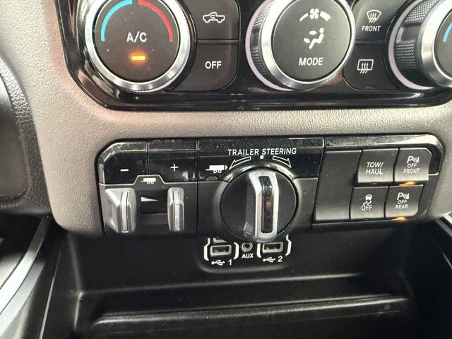 Used 2022 RAM 1500 Big Horn RWD image 32