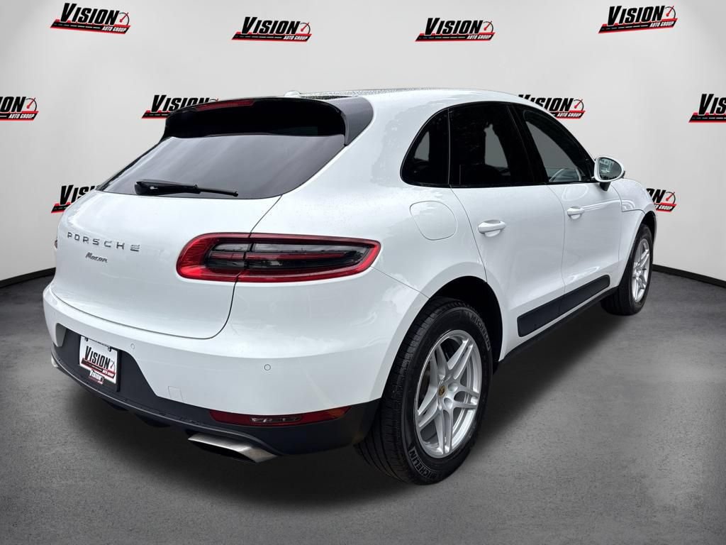 Used 2017 Porsche Macan AWD/4WD image 5