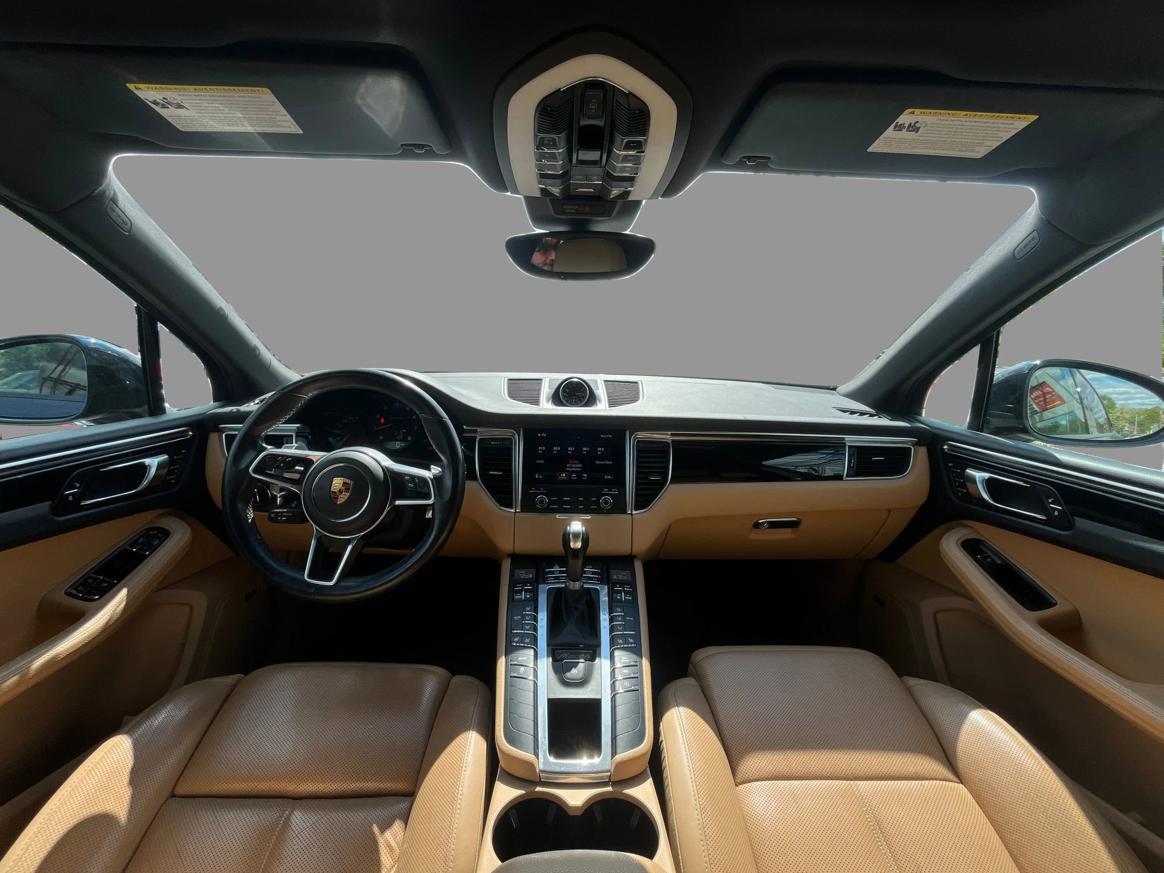 Used 2018 Porsche Macan Sport Edition AWD/4WD image 21