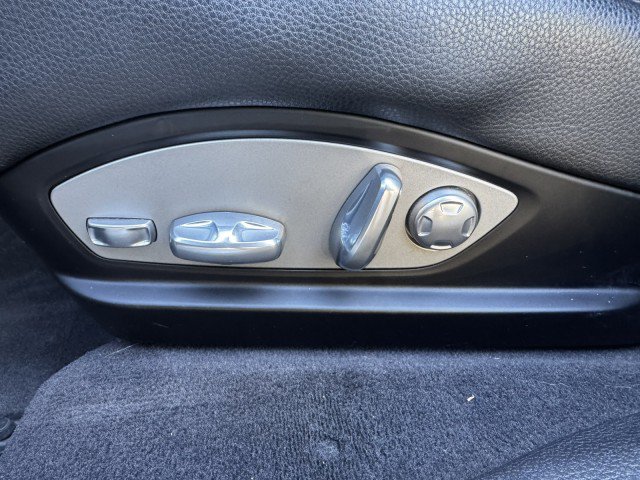 Used 2016 Porsche Panamera Edition RWD image 25