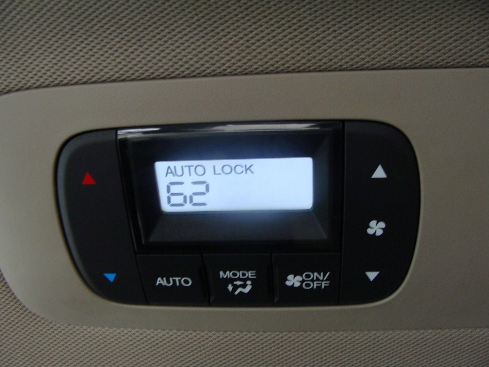 Used 2015 Honda Odyssey EX-L image 33