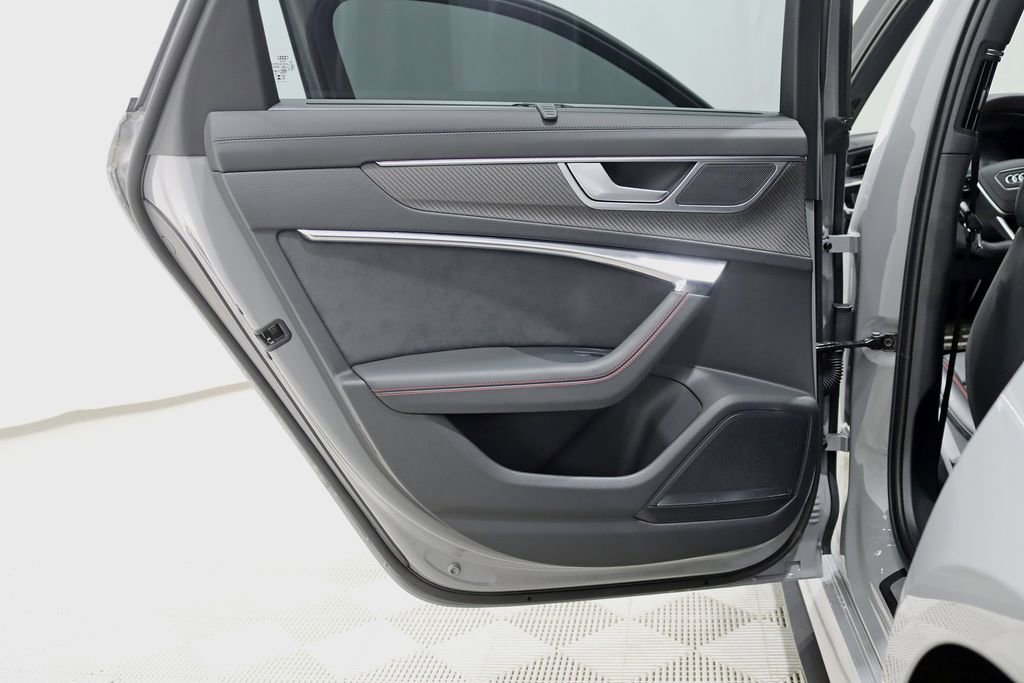 Used 2026 Audi RS 6 performance image 42