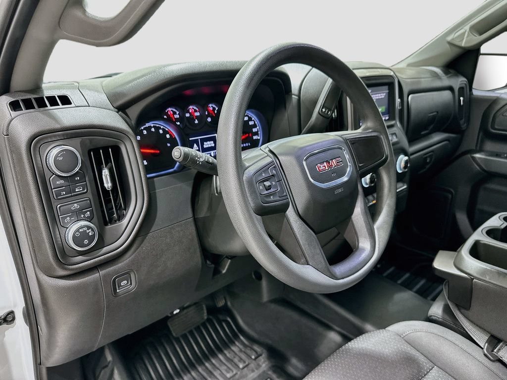Used 2023 GMC Sierra 1500 Pro w/ Pro Value Package AWD/4WD image 9