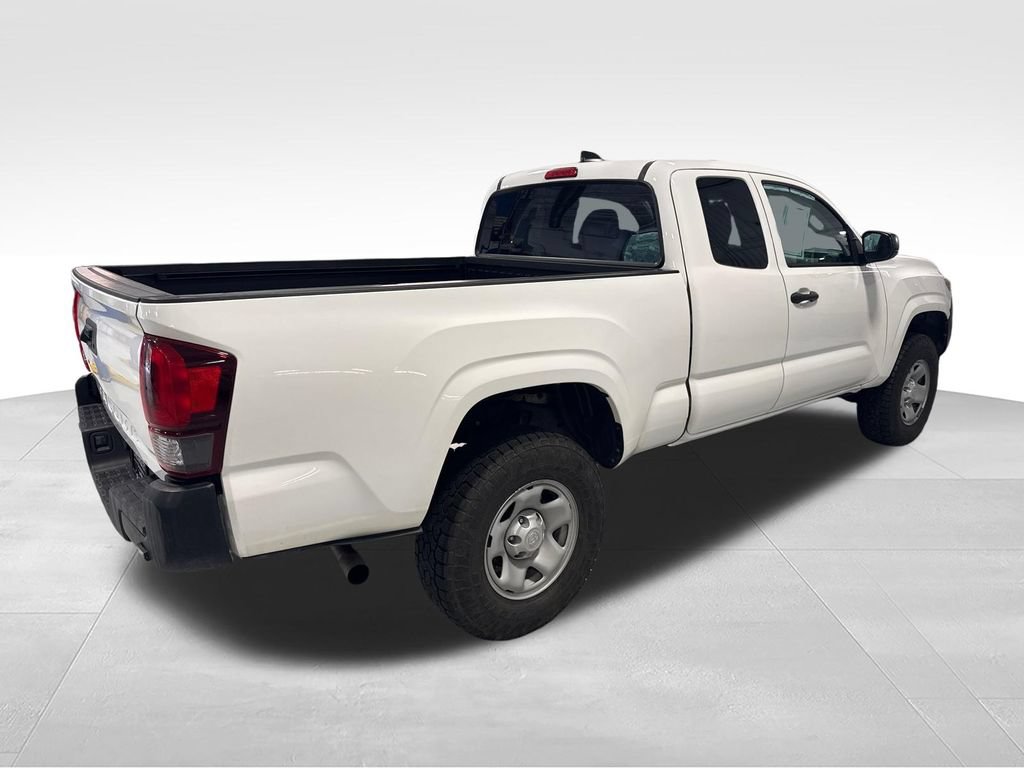Used 2023 Toyota Tacoma SR AWD/4WD image 44