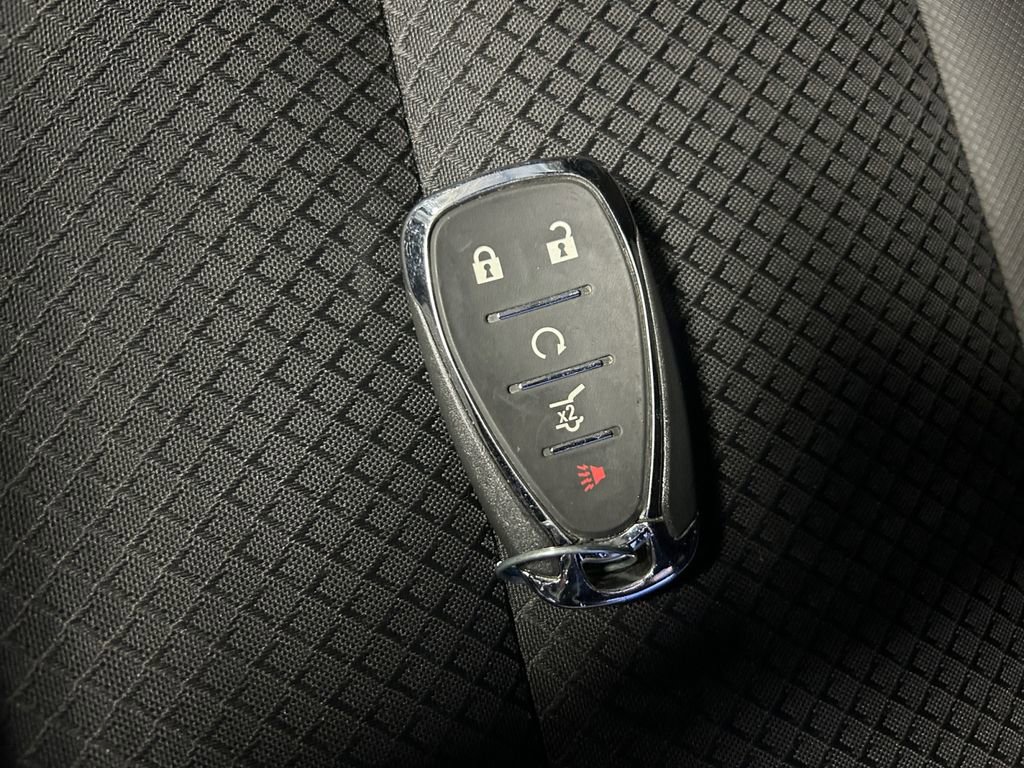 Used 2023 Chevrolet TrailBlazer RS w/ Sun and Liftgate Package image 33