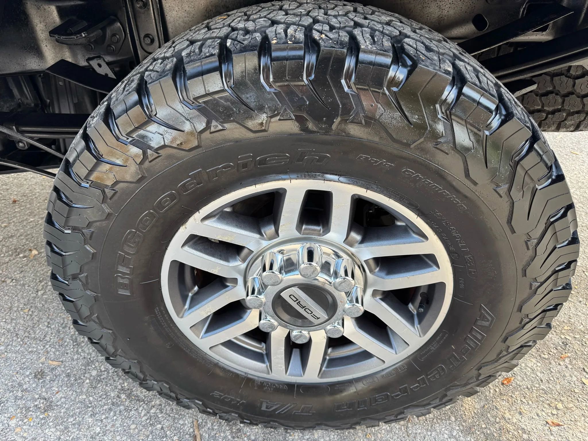 Used 2017 Ford F250 Lariat w/ Lariat Value Package image 37