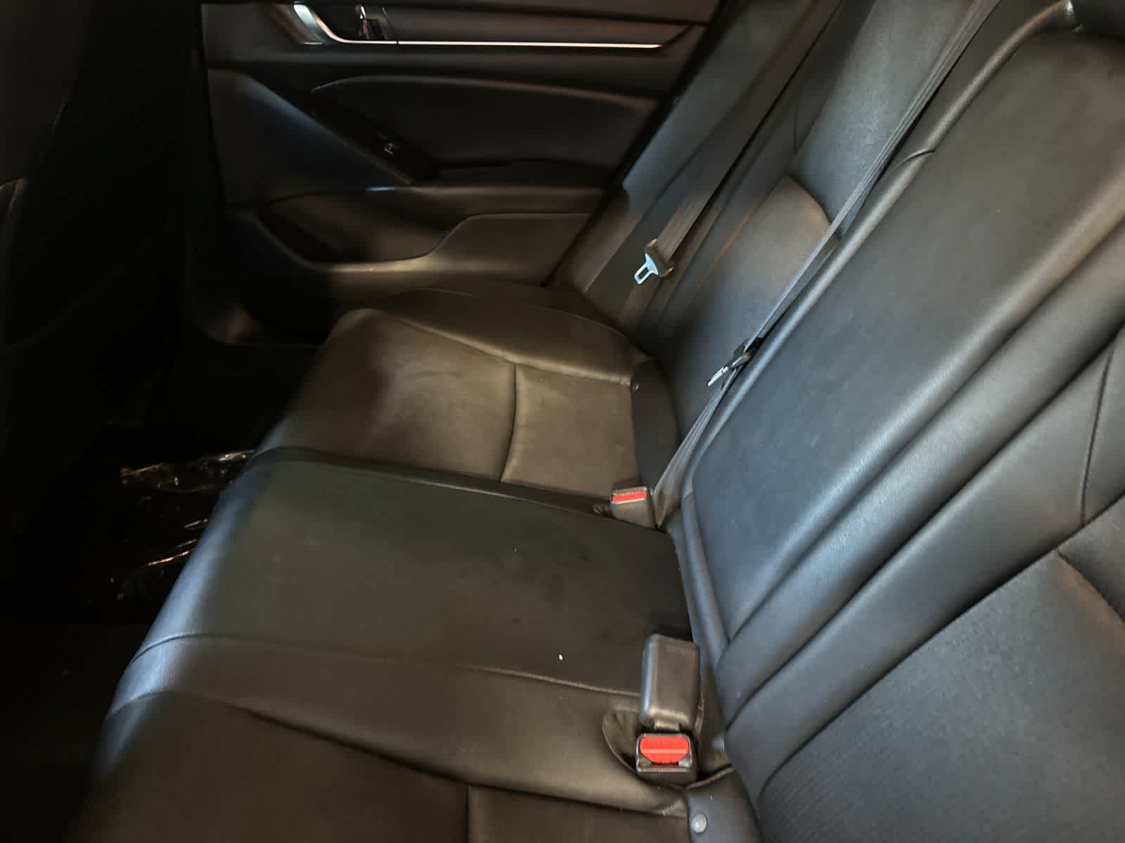 Used 2019 Honda Accord Sport image 5