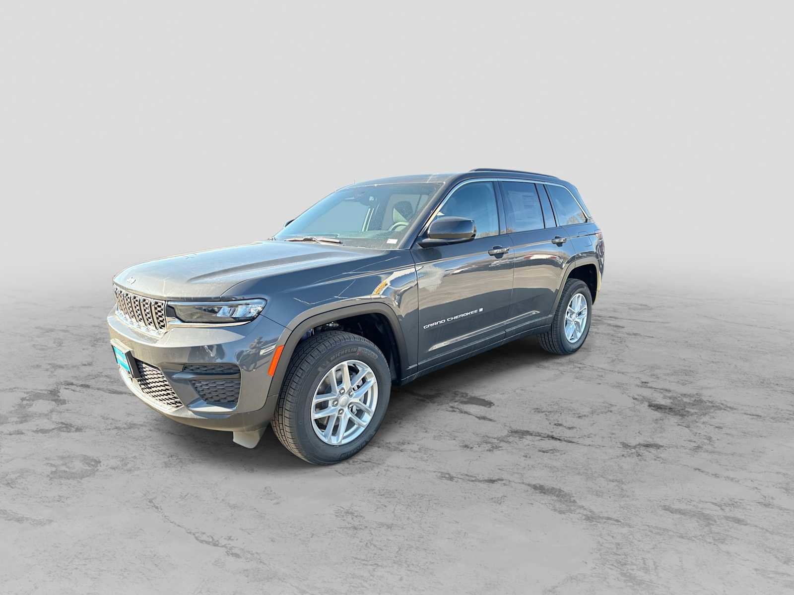 New 2025 Jeep Grand Cherokee Laredo X image 4