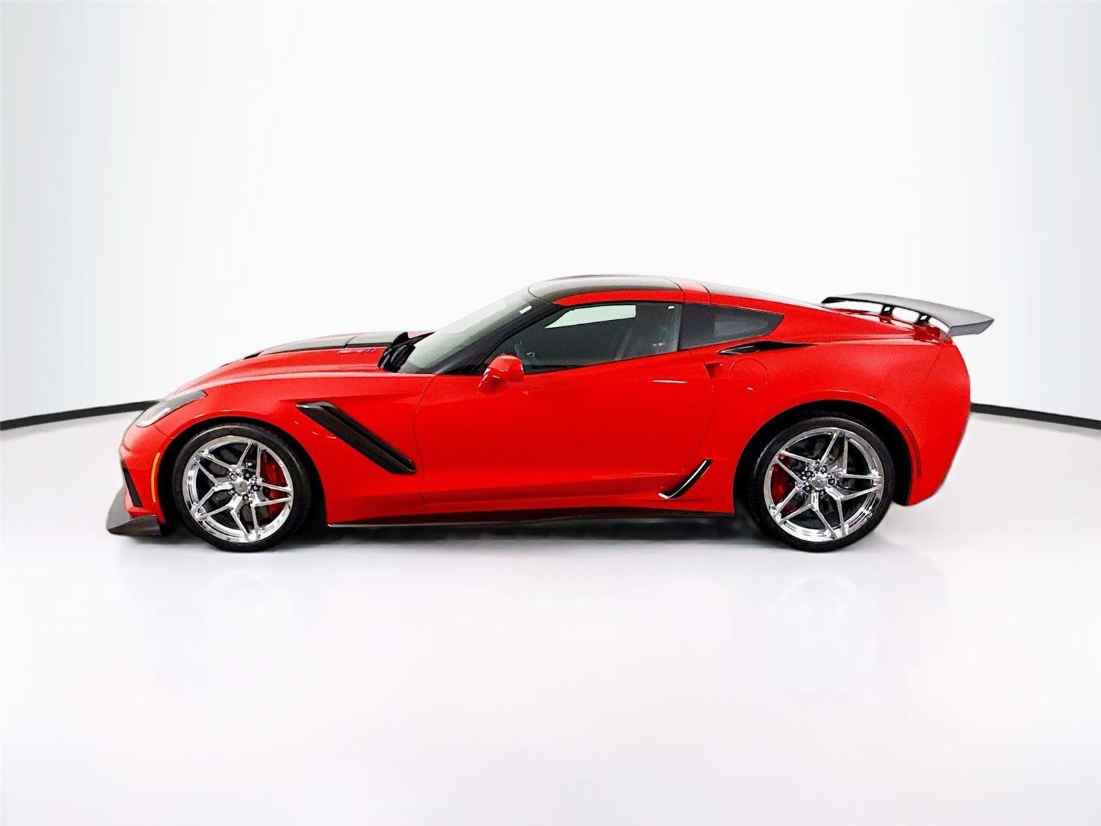 Used 2019 Chevrolet Corvette ZR1 RWD image 25
