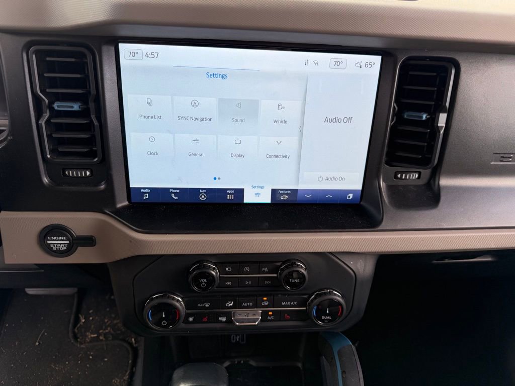 Used 2022 Ford Bronco Wildtrak image 26