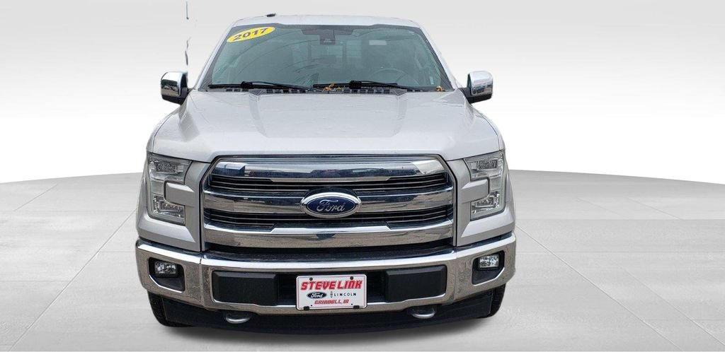 Used 2019 Ford F150 Lariat w/ Equipment Group 502A Luxury AWD/4WD image 4