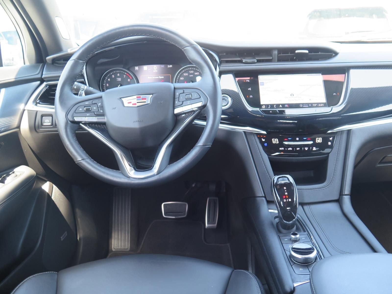 Certified 2024 Cadillac XT6 Sport w/ LPO, Onyx Lite Package image 24