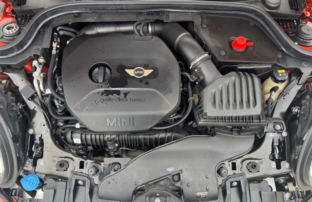 Used 2019 MINI Cooper S image 12