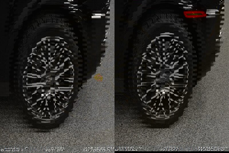 Used 2021 Porsche Cayenne S image 43