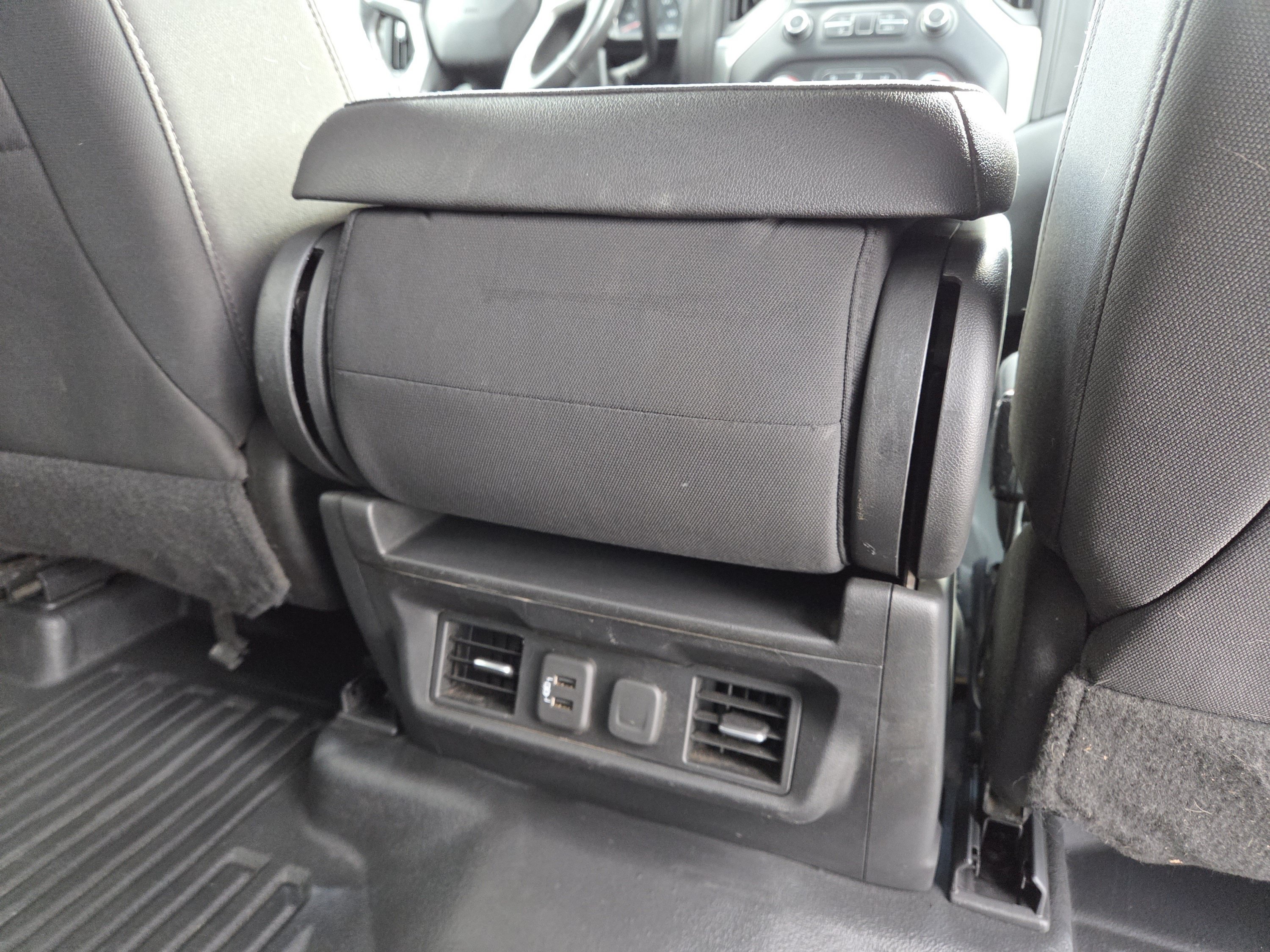 Used 2022 Chevrolet Silverado 3500 LT w/ Convenience Package AWD/4WD image 32