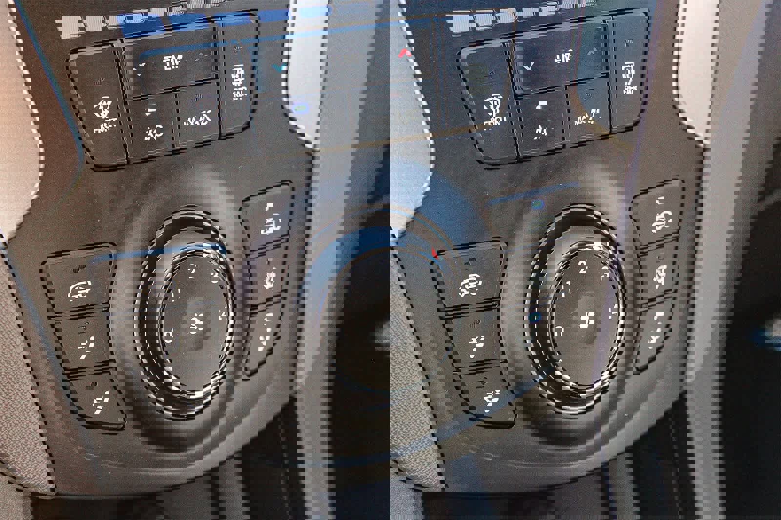 Used 2013 Hyundai Santa Fe Sport w/ Popular Equipment Pkg image 35