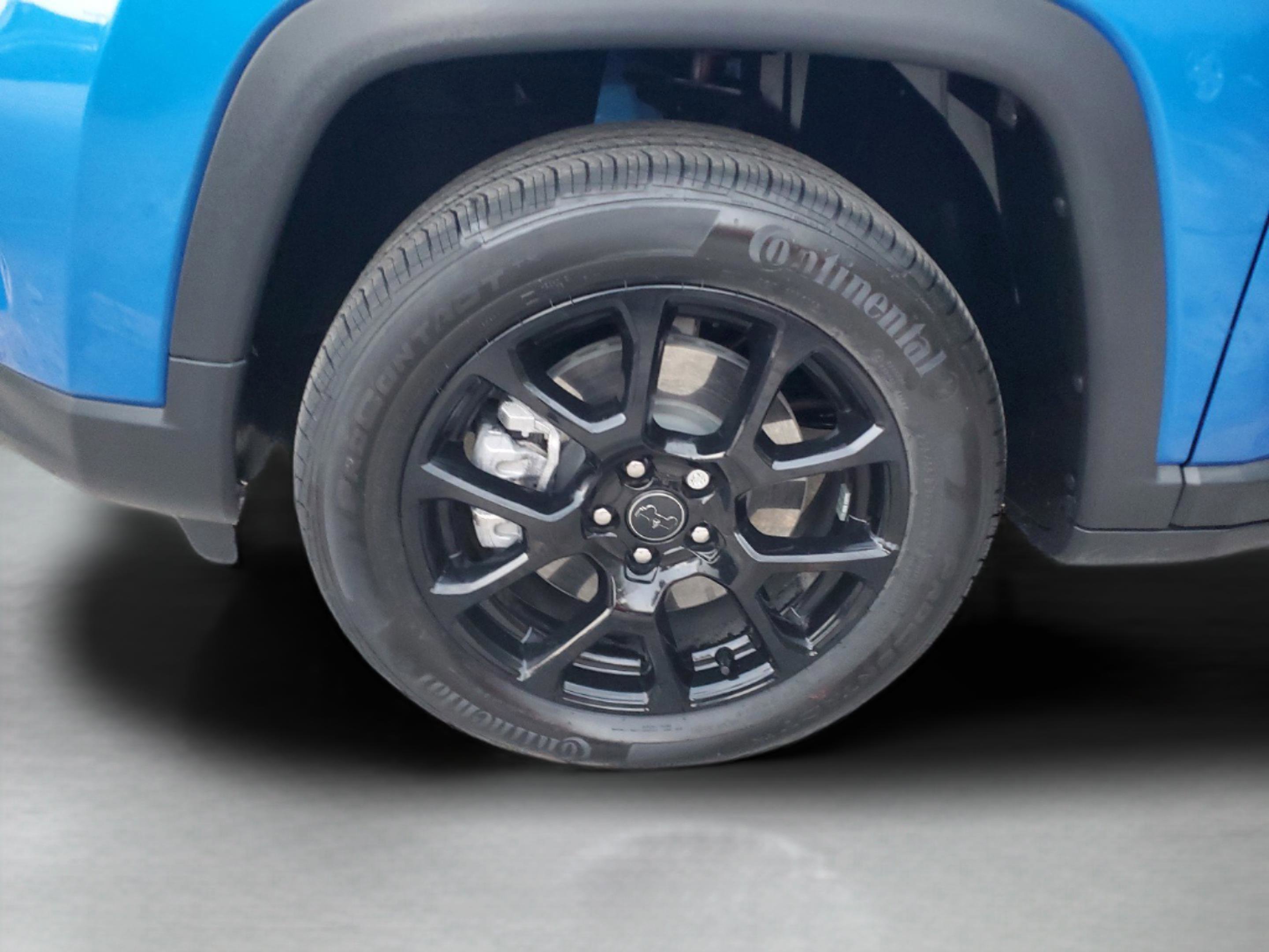 Certified 2026 Jeep Compass Latitude AWD/4WD image 5