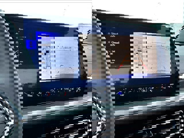 New 2026 Chevrolet Traverse LT w/ Sun and Wheel Package image 16