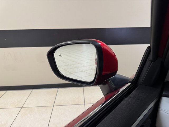 New 2025 Mitsubishi Outlander SE image 18
