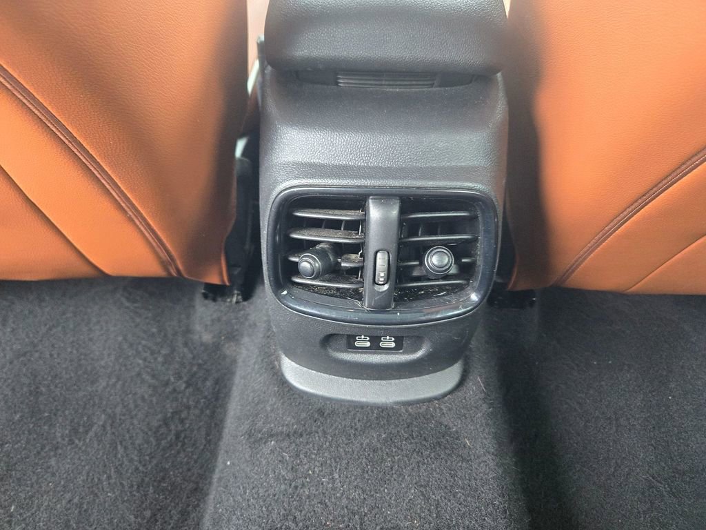 Used 2022 MINI Cooper Clubman S image 10