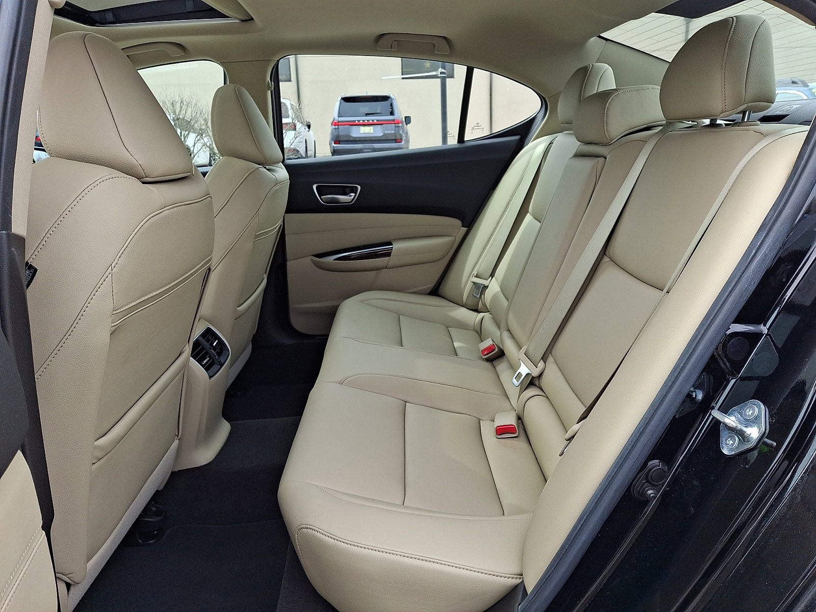 Used 2020 Acura TLX image 10