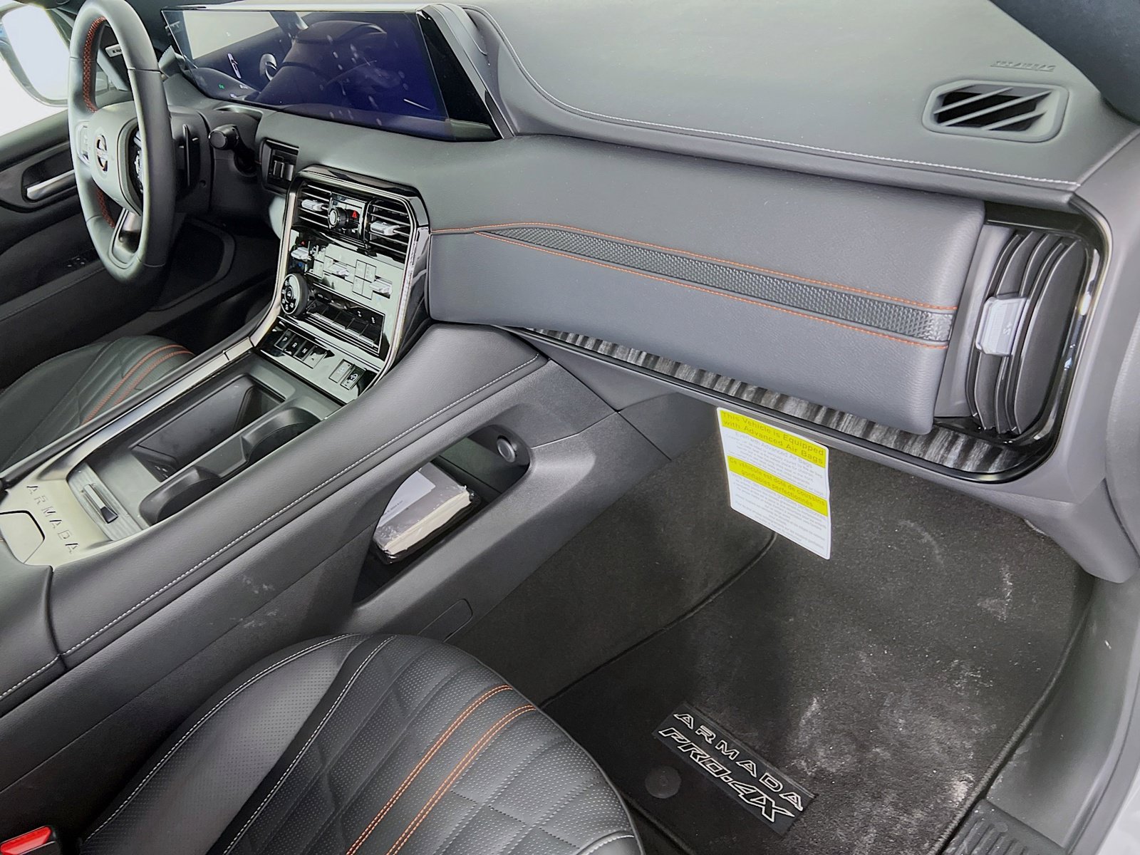 New 2025 Nissan Armada PRO-4X AWD/4WD image 23