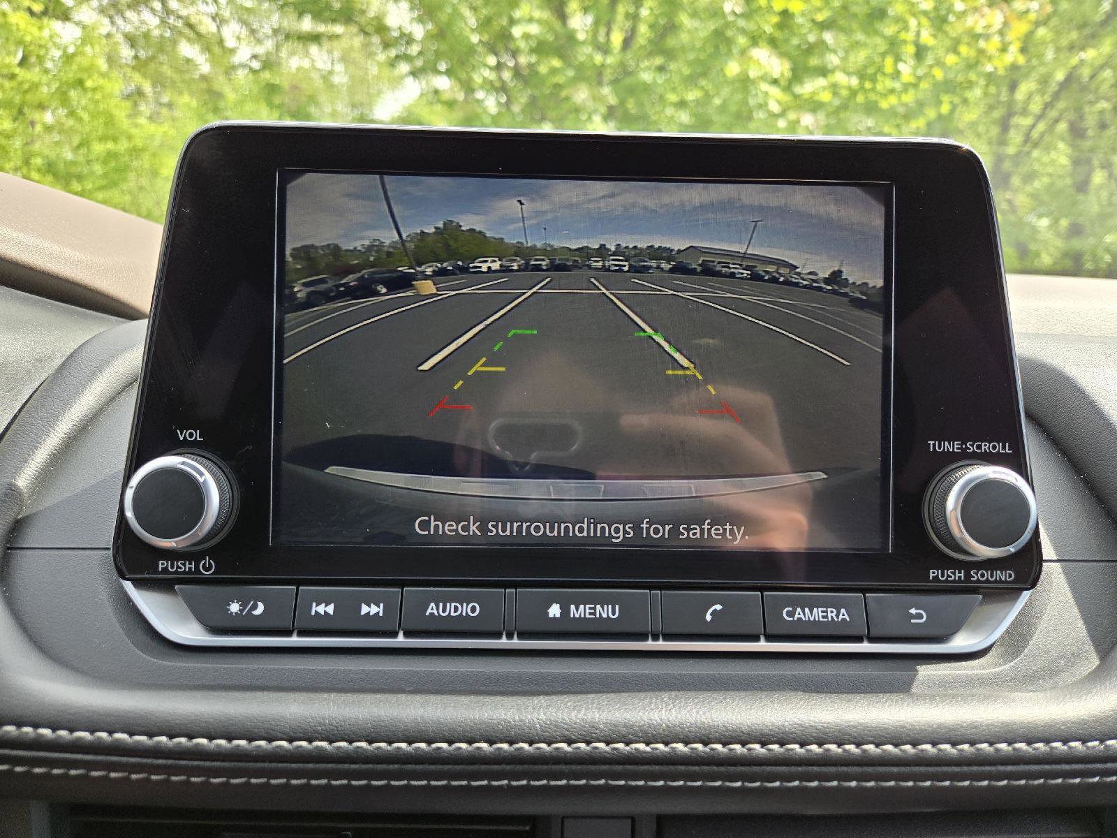 Used 2023 Nissan Rogue SV AWD/4WD image 19