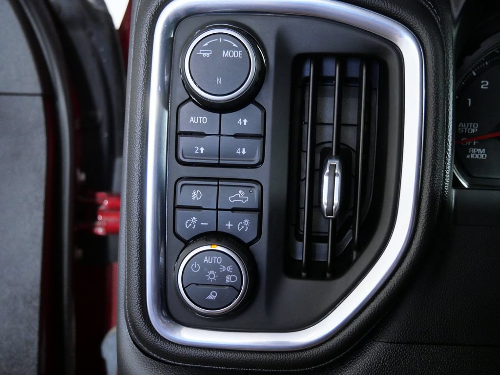 Used 2021 Chevrolet Silverado 1500 LTZ w/ Z71 Off-Road Package AWD/4WD image 26