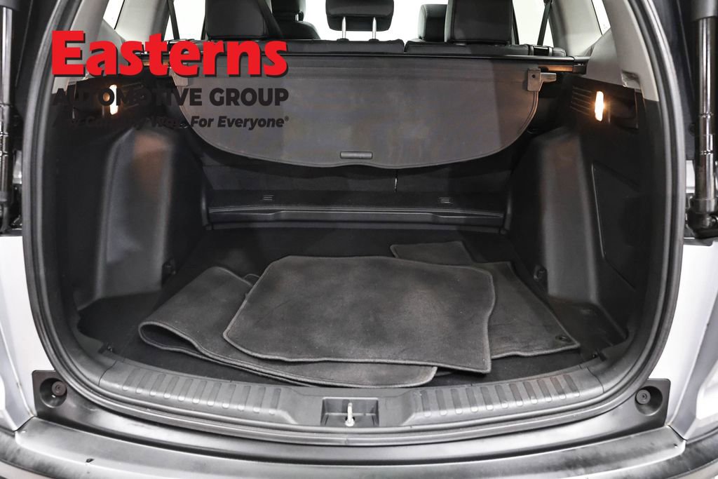 Used 2017 Honda CR-V Touring image 9