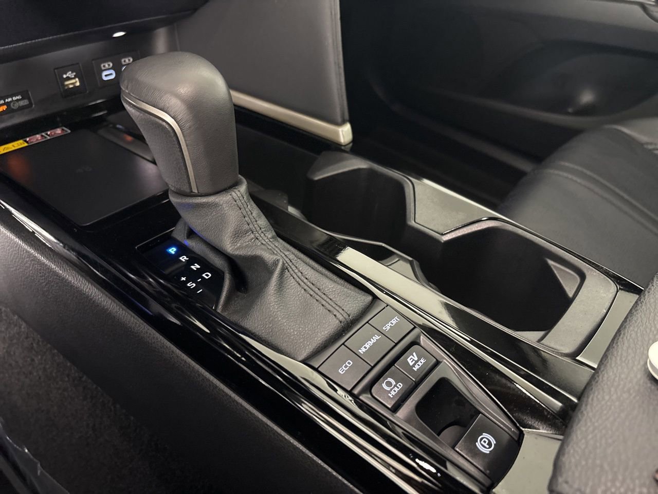 Used 2025 Toyota Camry XSE image 20