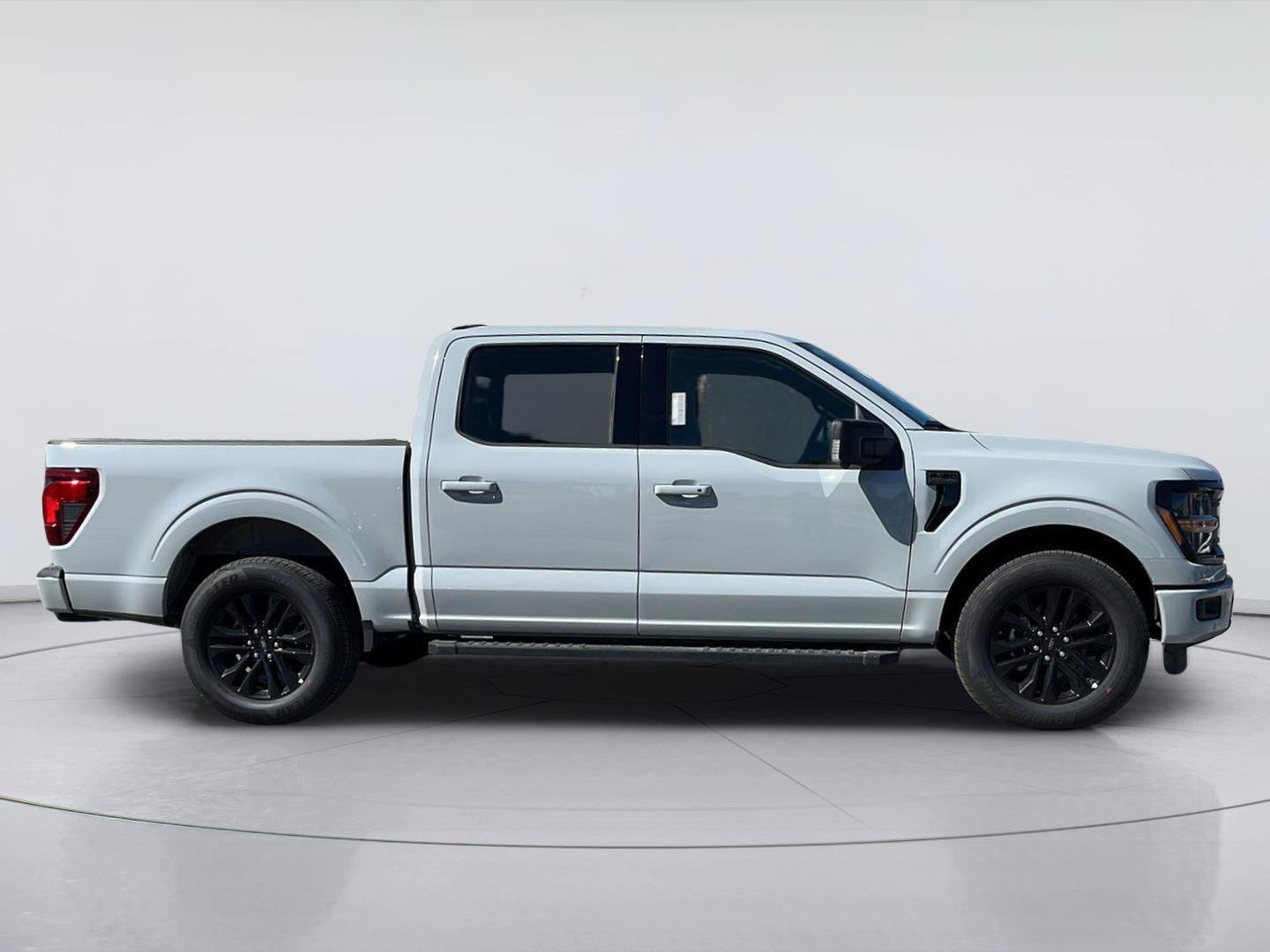 Used 2026 Ford F150 XLT w/ Equipment Group 302A MID RWD image 2
