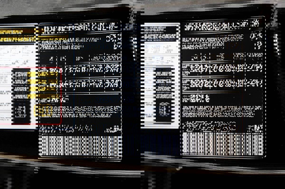 Used 2014 Mercedes-Benz GL 450 4MATIC image 54