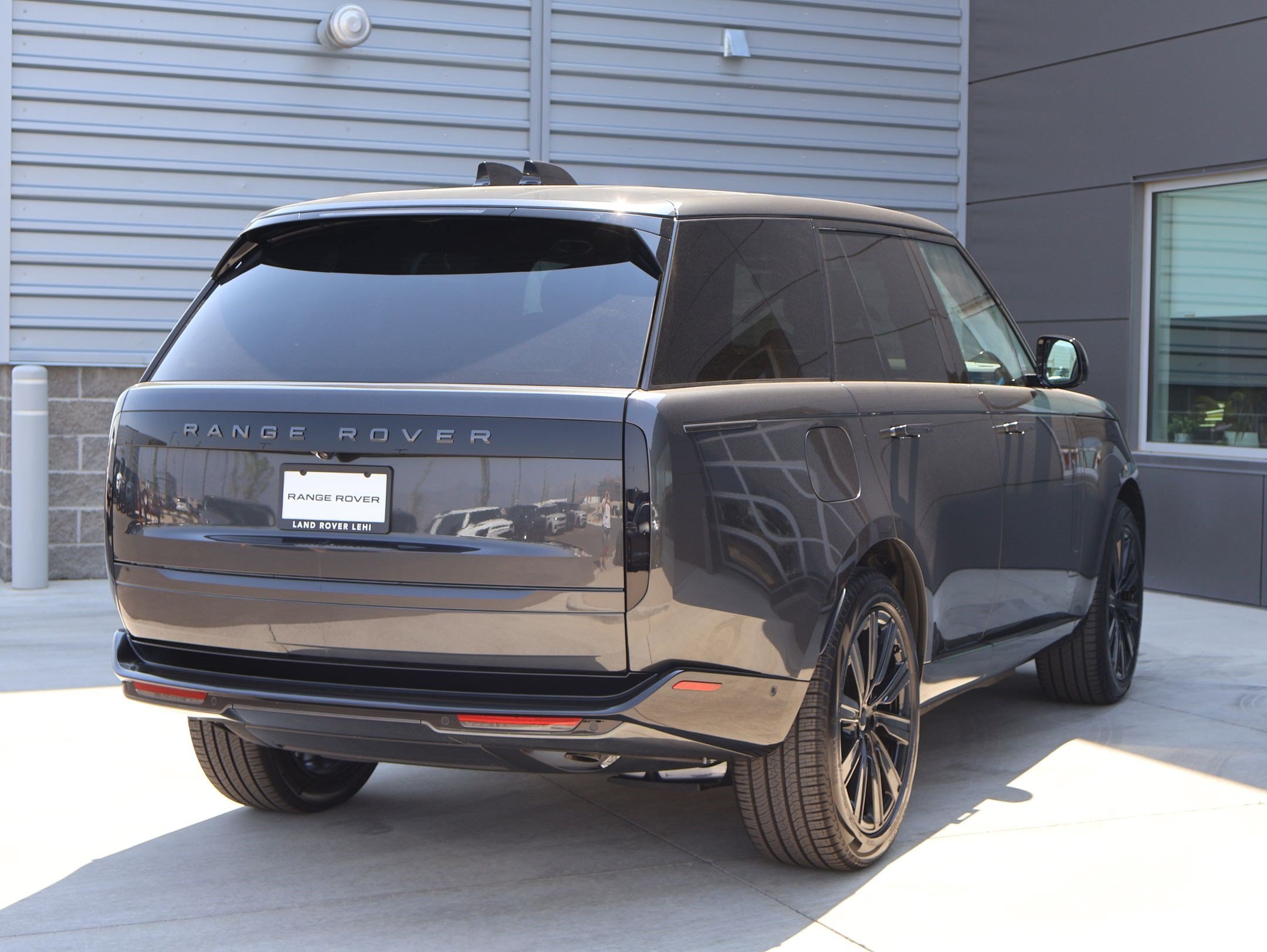 New 2026 Land Rover Range Rover SE AWD/4WD image 5