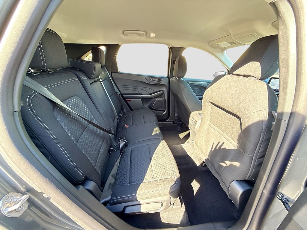 New 2026 Ford Escape Active w/ Cold Weather Package AWD/4WD image 23