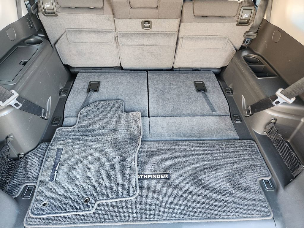 Used 2010 Nissan Pathfinder S image 13