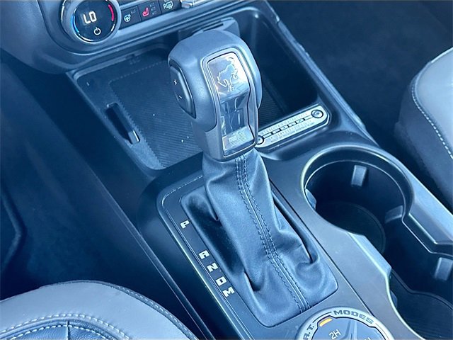 Used 2025 Ford Bronco Outer Banks image 17