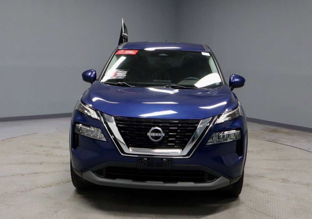 Certified 2022 Nissan Rogue SV image 8