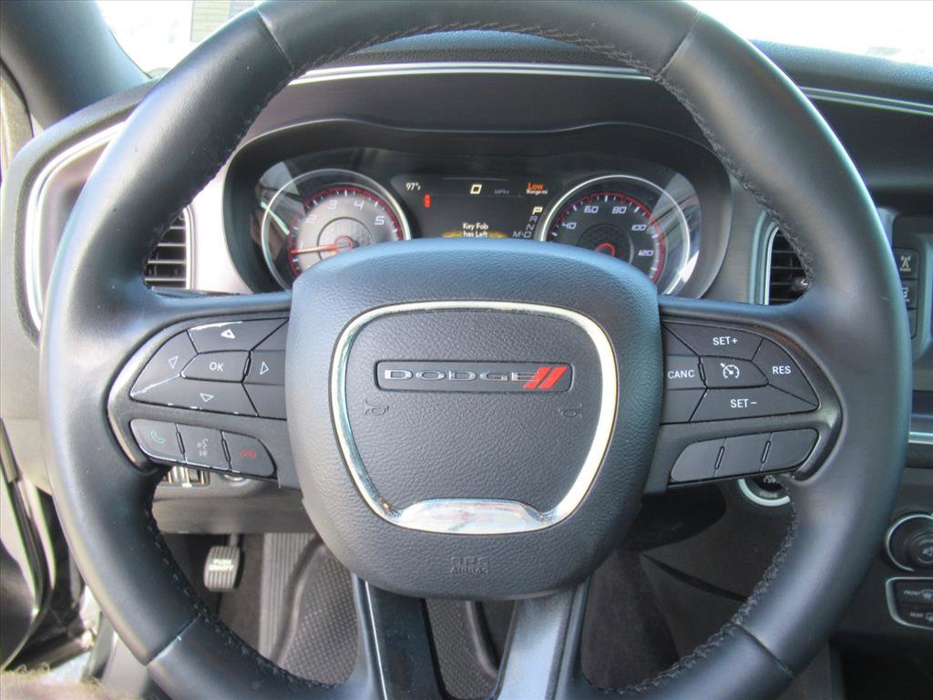 Used 2015 Dodge Charger SE w/ Power Sunroof Group image 19