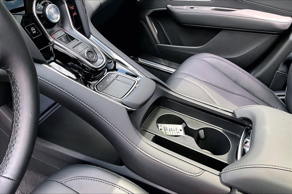 Used 2024 Acura RDX SH-AWD image 10
