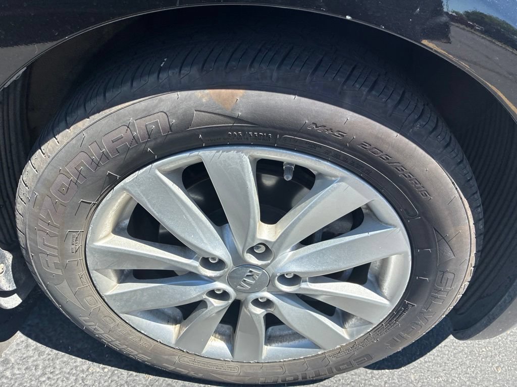 Used 2015 Kia Forte EX FWD image 11