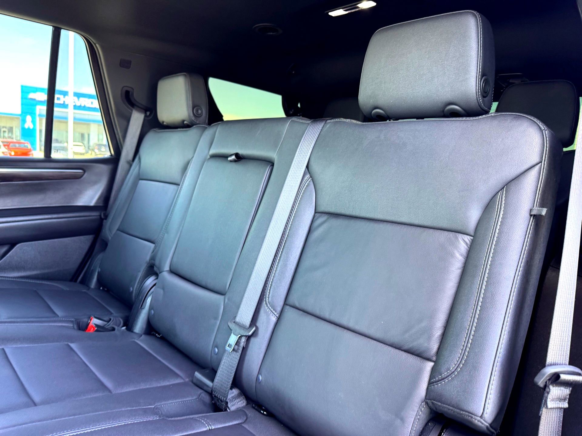 Used 2025 Chevrolet Tahoe LT image 17