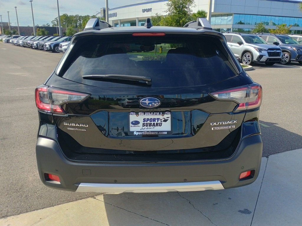 New 2025 Subaru Outback Touring XT image 5