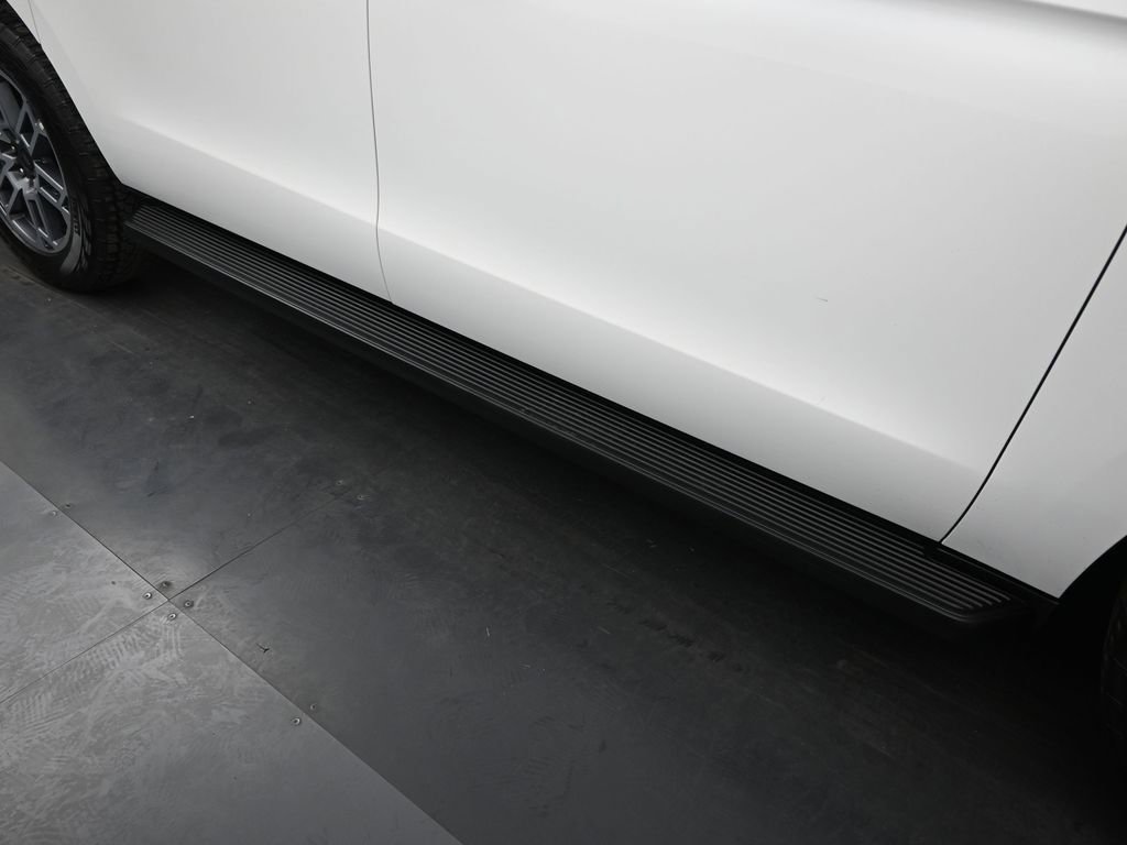 Used 2025 Ford Expedition Max Active image 28