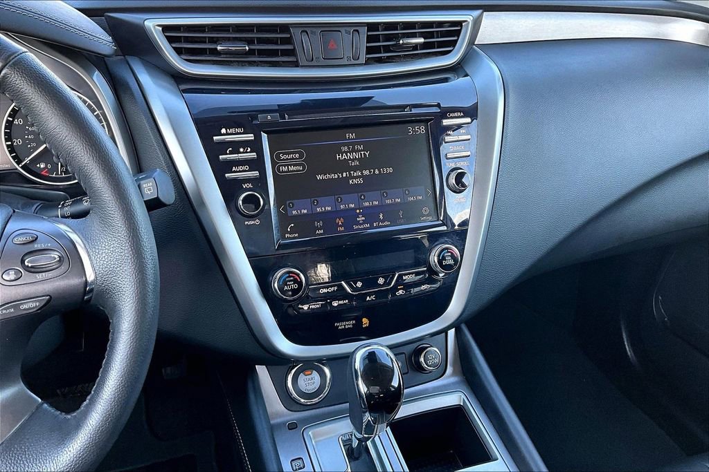 Used 2024 Nissan Murano SV w/ SV Midnight Edition Package image 6