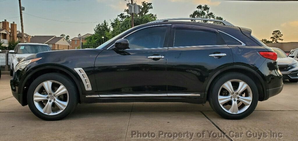 Used 2010 INFINITI FX35 AWD w/ Navigation Pkg image 23