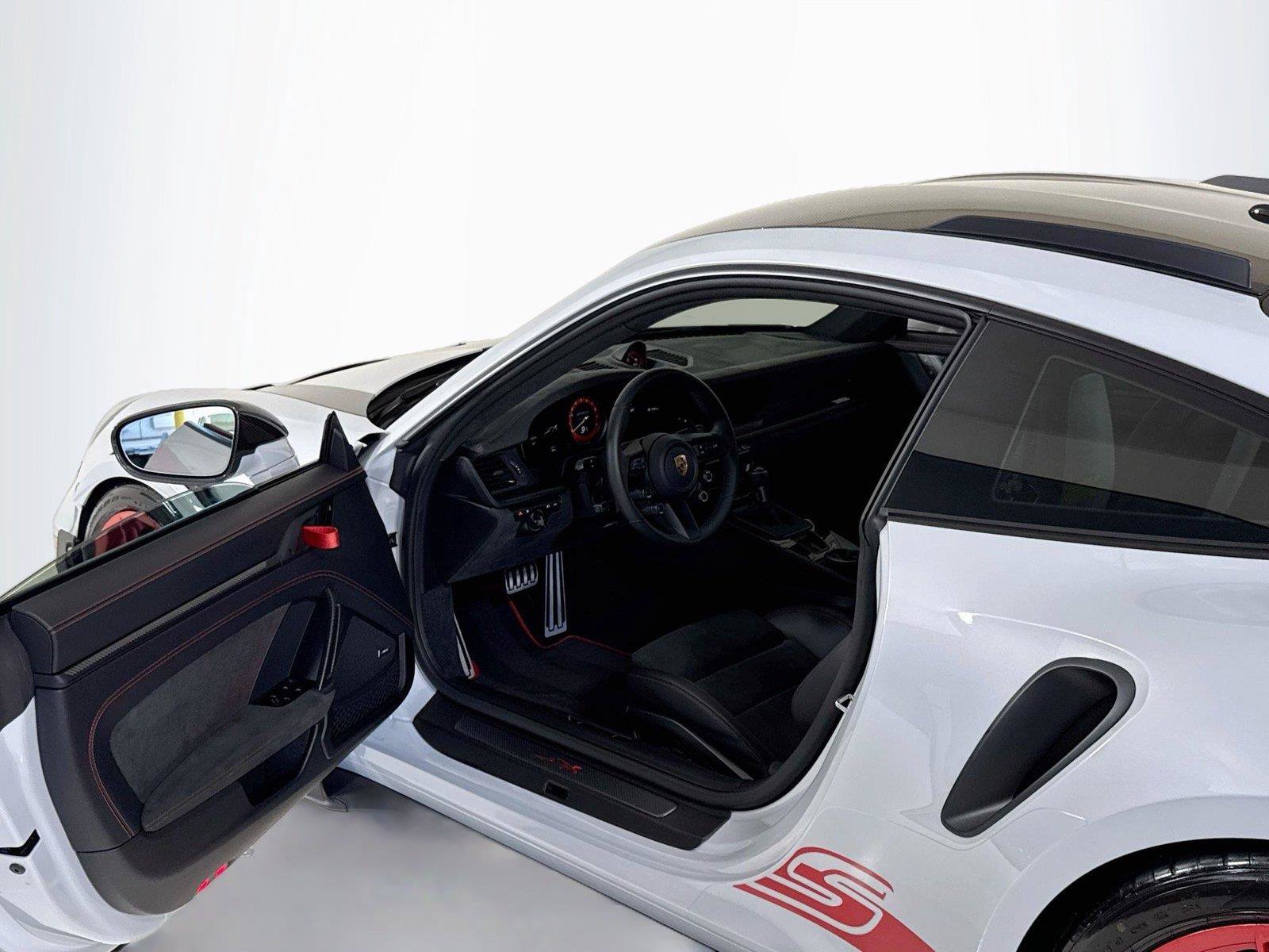 Used 2025 Porsche 911 GT3 RS RWD image 11